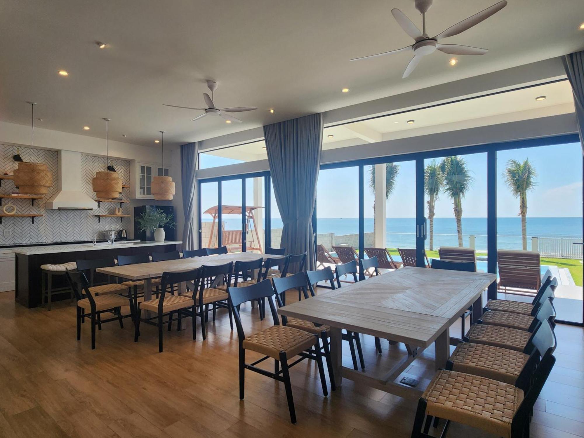 Yen Beachfront Villa Phan Thiet Exteriör bild